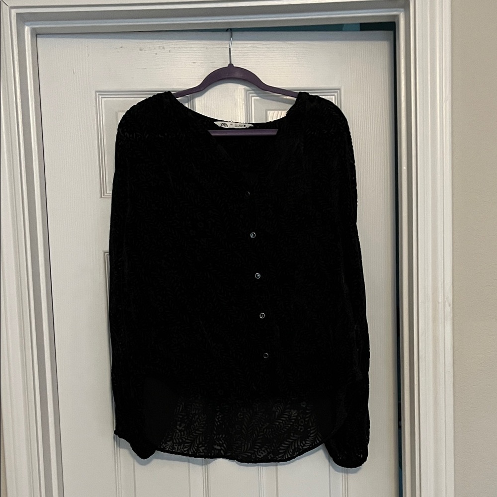 Elegant Black Women's Top Zara